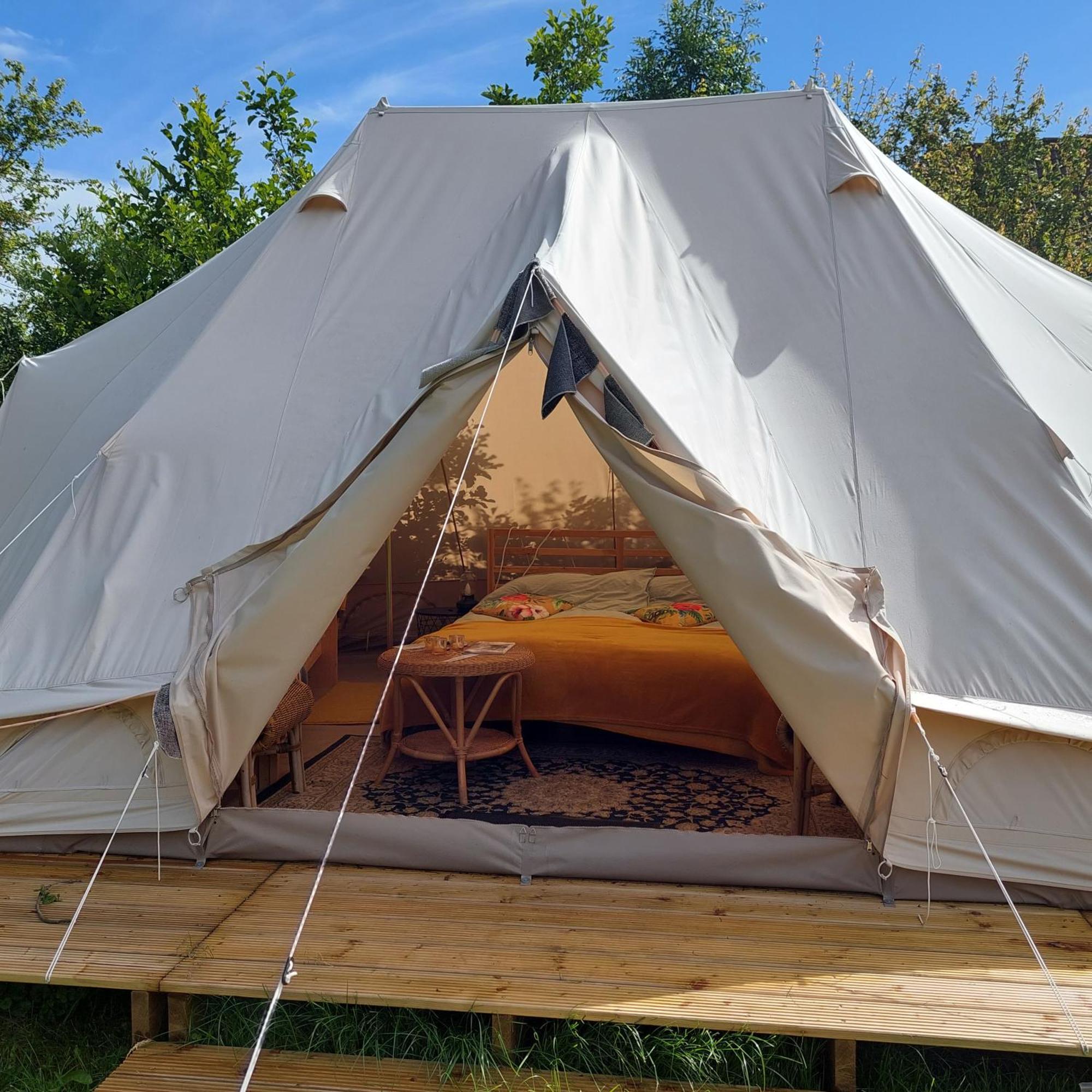 Bell Tent Glamping Essenhof آختيكيركي المظهر الخارجي الصورة